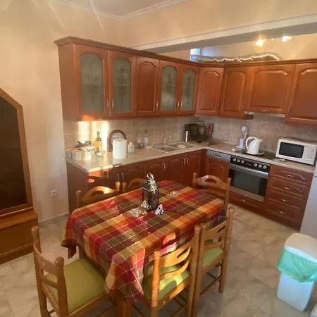 Stunning House With Garden Close To Patras Greece Holiday home Lousika
